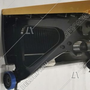 Ступень эскалатора, 800 мм, тип TJ800SX-Q, черная, желтые линии демаркации