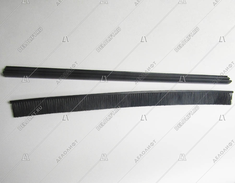 Щетка безопасности эскалатора, L - 500 мм, с черным пластиковым держателем