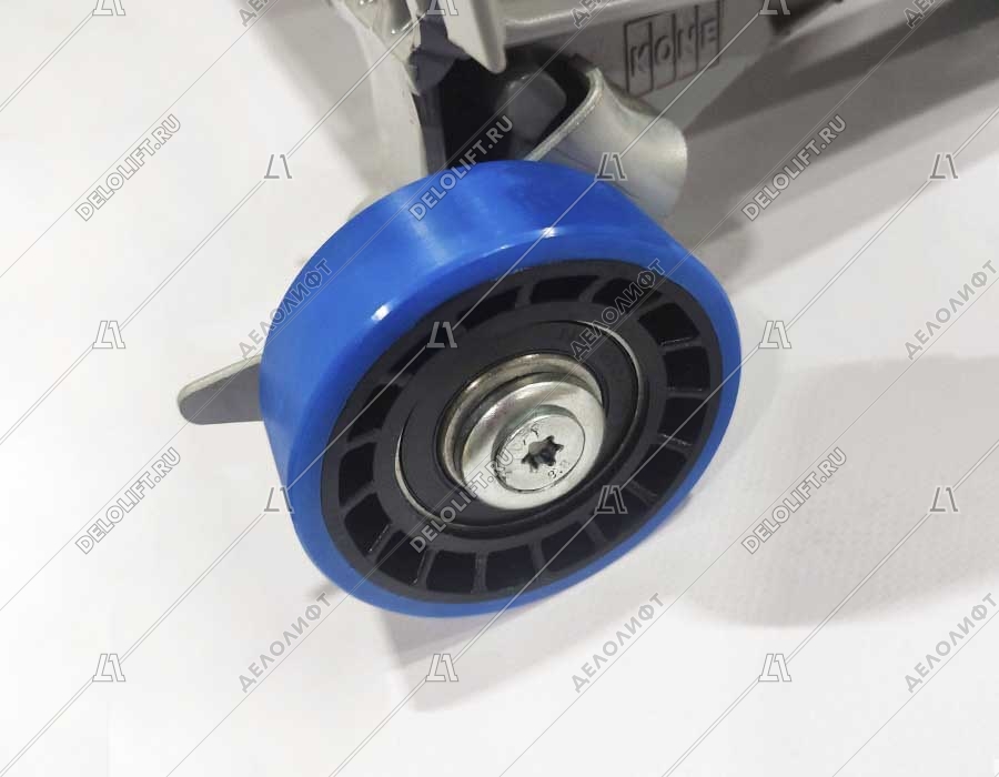 Ступень эскалатора, 1000 мм, диаметр роликов - 75x23,5 мм, алюминий, 3 окрашенные линии демаркации