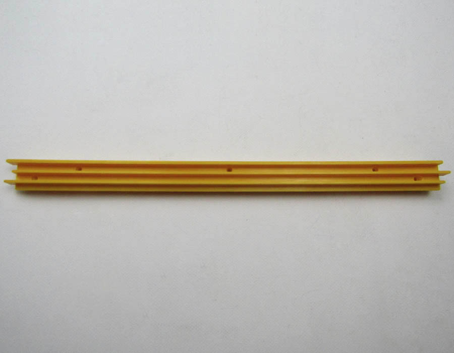 Демаркационная линия, левая, L - 400 мм, W - 25 мм, H - 25 мм, жёлтая, пластик