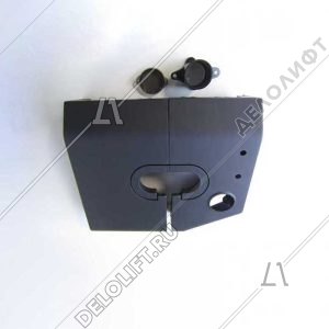 Устье поручня эскалатора, с двумя отверстиями для оптических датчиков, правое