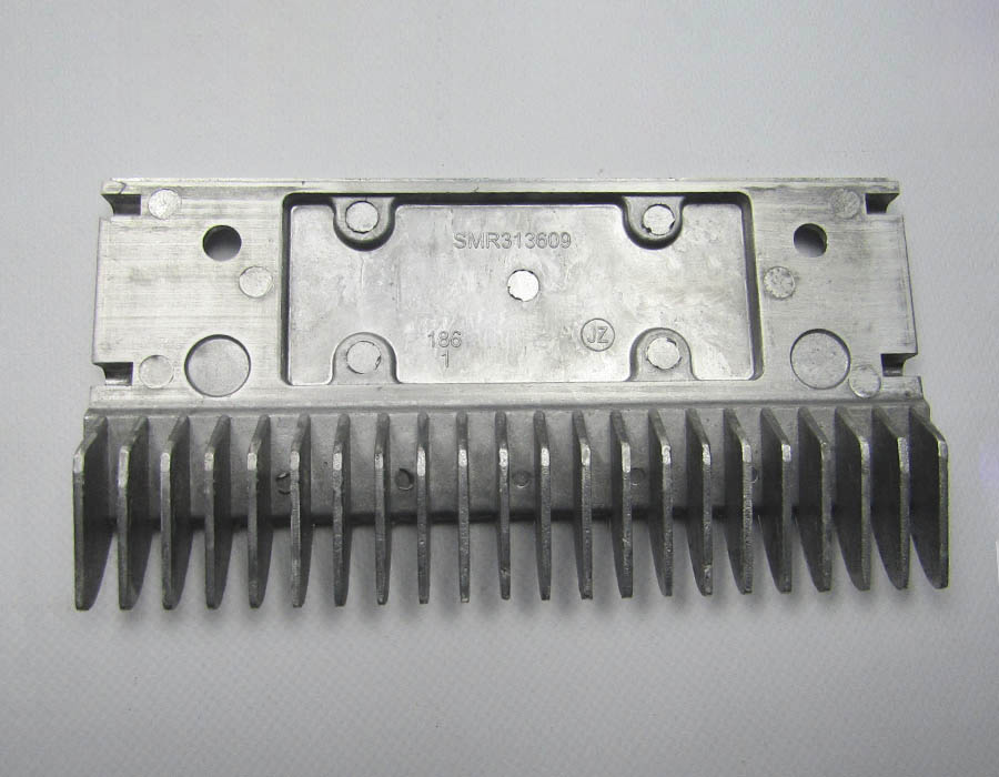 Гребенка входной площадки, 22 зубца, 195x102 мм, центральная, алюминий