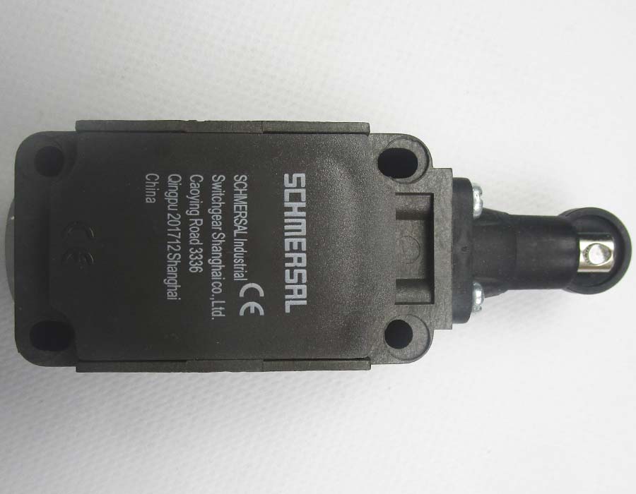 Выключатель концевой, ZR 336-11Z-M20