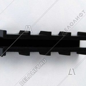 Вкладыш башмака направляющей кабины/противовеса, T - 9 мм, L - 130 мм, ребристая спинка