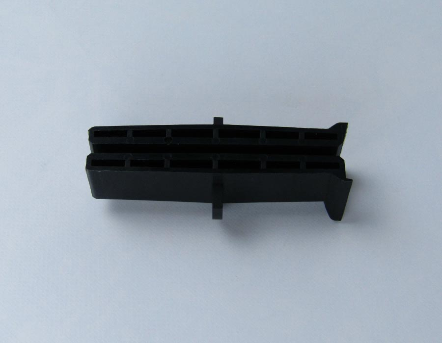 Вкладыш башмака направляющей кабины/противовеса, T - 5 мм, 127x34 мм