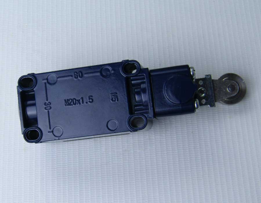 Выключатель конечный, Z4V7H-335-11Z-2138