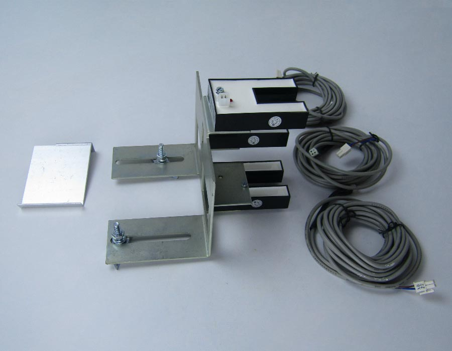 Датчик шахтной информации, с кронштейном, осцилляторный