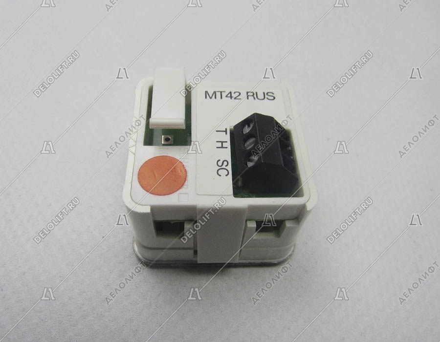 Кнопка вызова/приказа, MT42 RUS, 13 этаж, выдавленная надпись, красная подсветка, c Брайлем