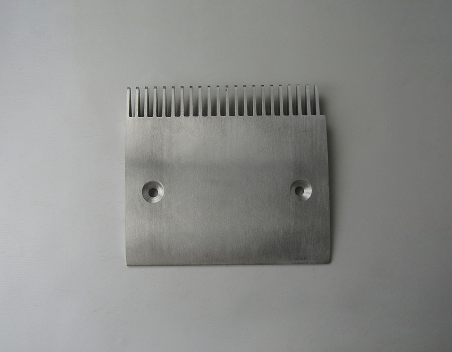 Гребенка входной площадки, 9500, 22 зубца, 200x180 мм, центральная/правая, алюминий