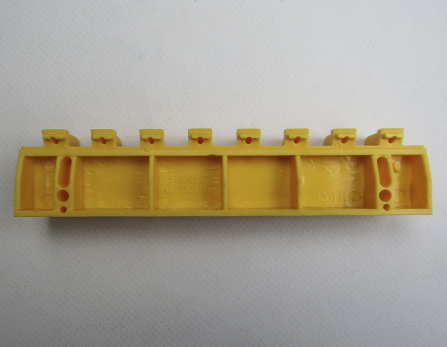 Демаркационная линия, L57332117A, L57332117B