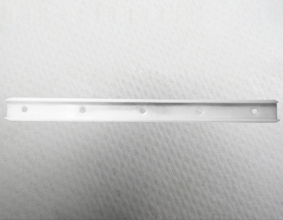 Накладка натяжителя поручня, L-426 мм, h-31 мм, W-35 мм, пластиковая