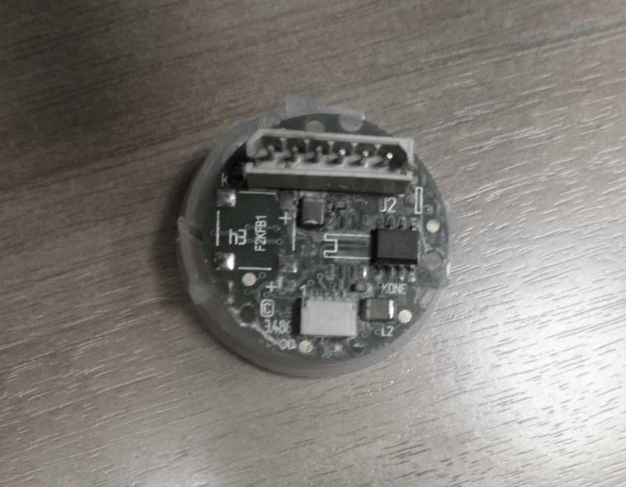 Базовый элемент кнопки вызова, KSS, вверх, белый пластиковы ободок, с зуммером