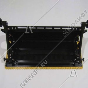 Ступень эскалатора, 800 мм, диаметр роликов - 70 мм, сталь, черная, желтые демаркации