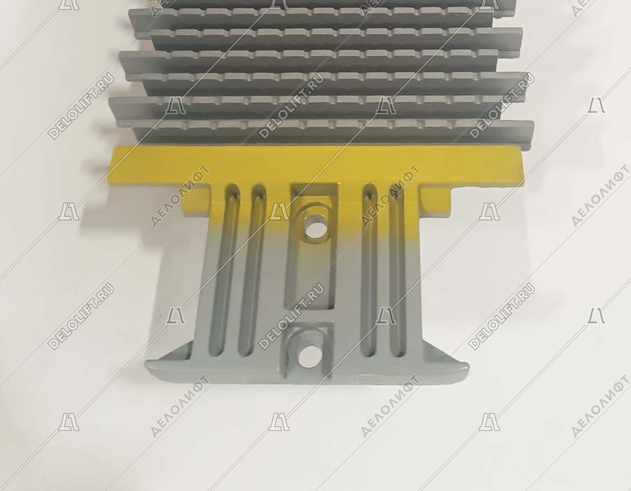 Паллета траволатора, 1000 мм, серая, 2 линии демаркации, L - 1128 мм, шаг цепи - 133 мм