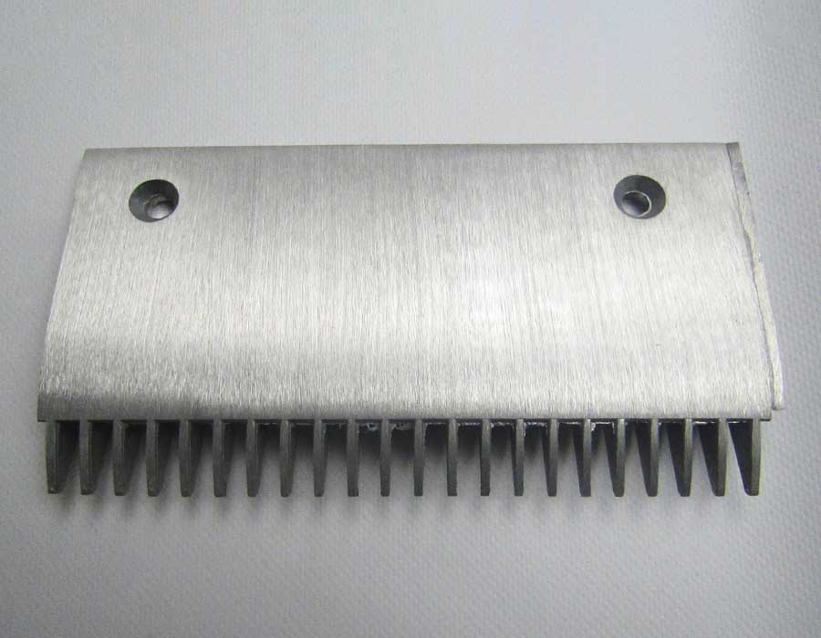 Гребенка входной площадки, 22 зубца, 200x107 мм, левая, алюминий