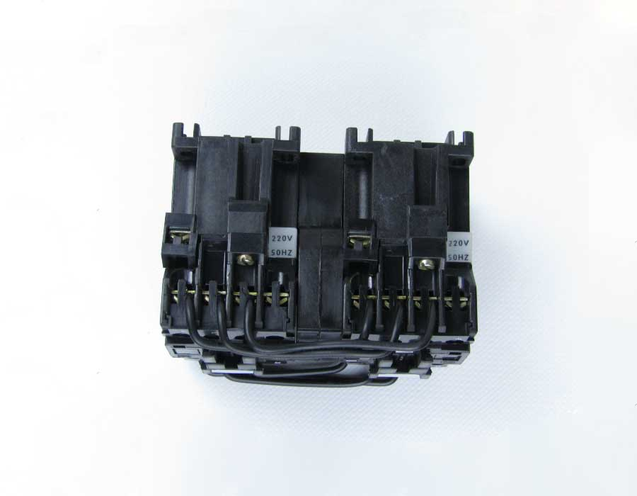 Пускатель магнитный, ПМЛ-1561М, 220В, 10А, исполнение Б