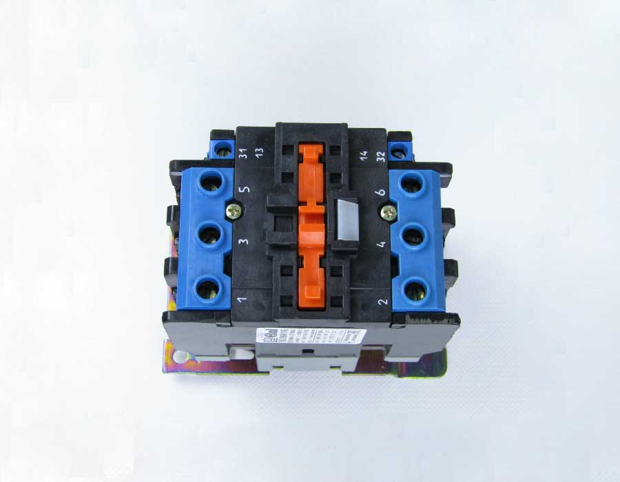 Пускатель магнитный, ПМЛ-3160М, 220В, 40А, исполнение Б