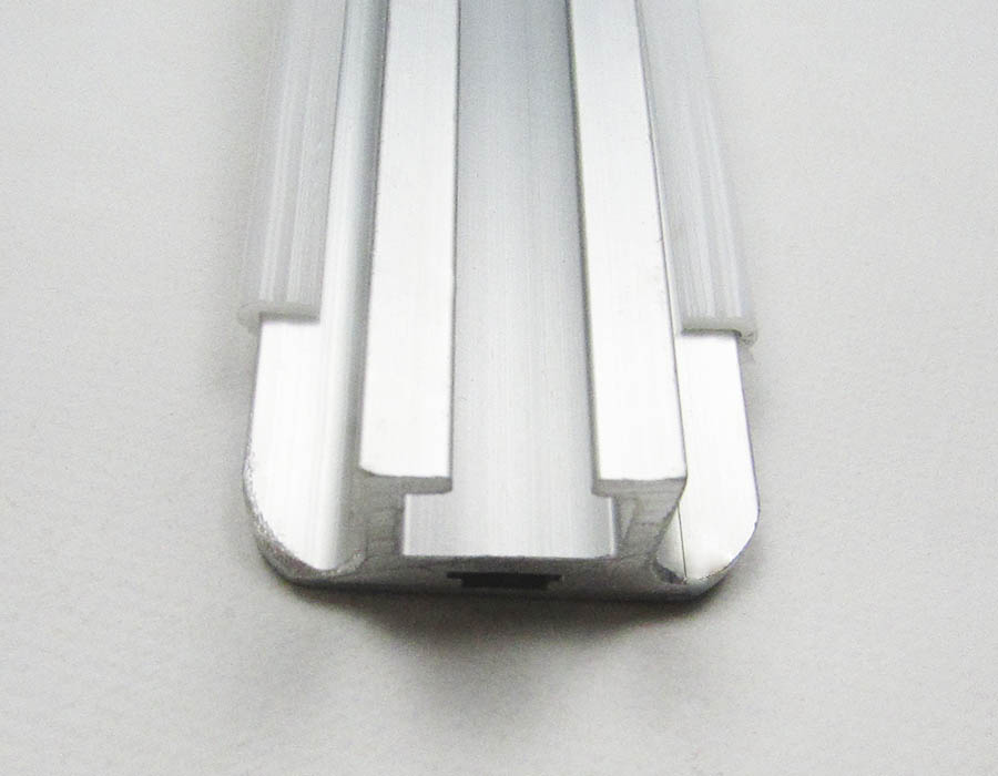 Направляющая поручня эскалатора, 506NCE, L - 930,5 мм, изогнутая, возвратный ход, 3 горизонтальные ступени, верхняя площадка