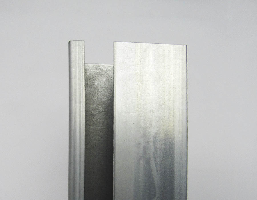 Профиль ступеней, 92х58х2,5 мм, L - 2 м, направляющий