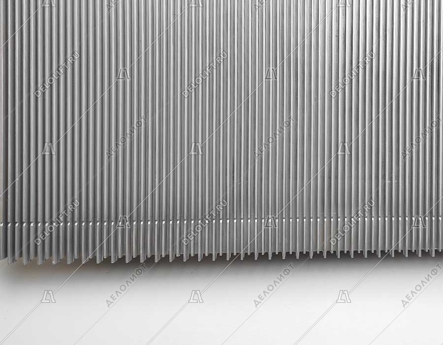 Ступень эскалатора, 800 мм, диаметр роликов - 80x25 мм, алюминий, серая, без демаркаций, ЛАТРЭС