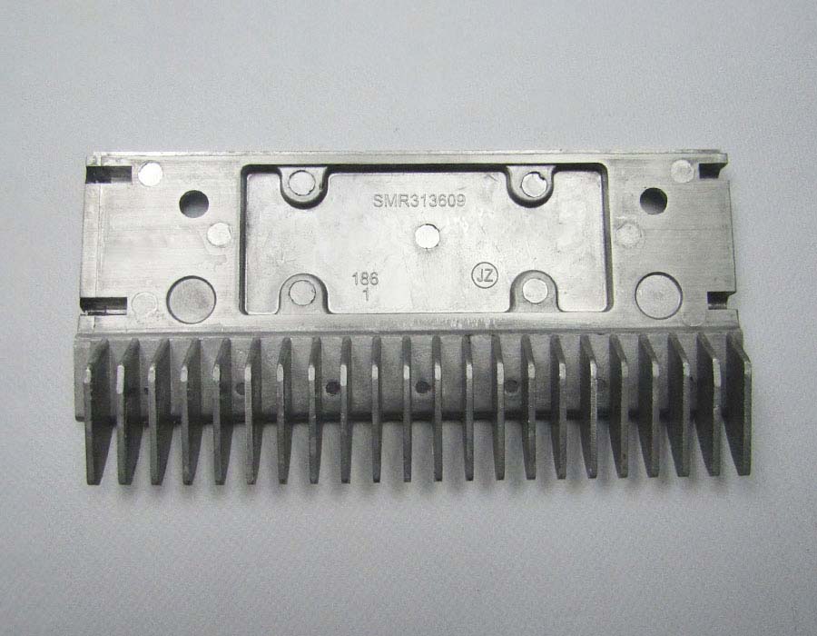 Гребенка входной площадки, 22 зубца, 195x102 мм, правая, алюминий