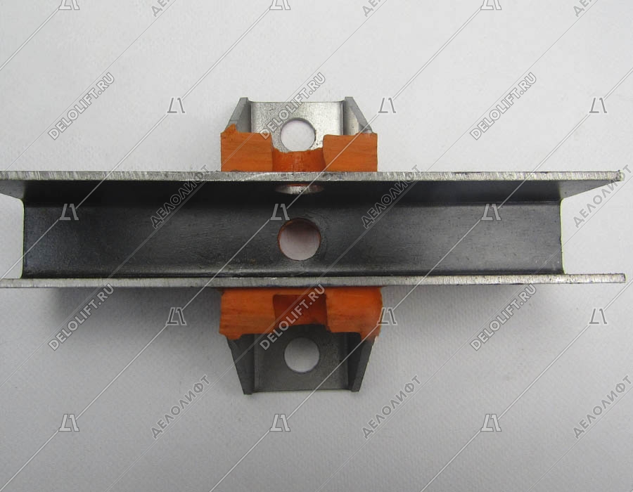 Башмак направляющей кабины/противовеса, DIM2 - 118 мм, L - 200 мм, T - 16 мм (Россия)